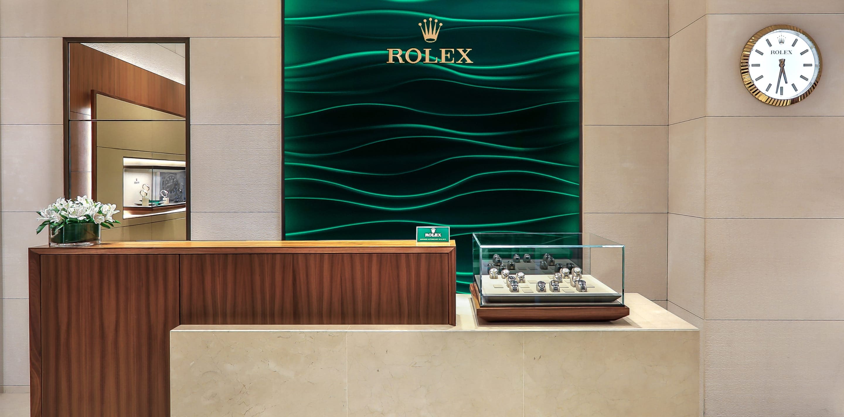 Discover our Rolex Showroom | Tous Rolex Boutique