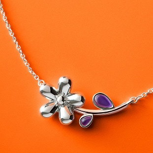 Collares