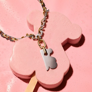 Collares