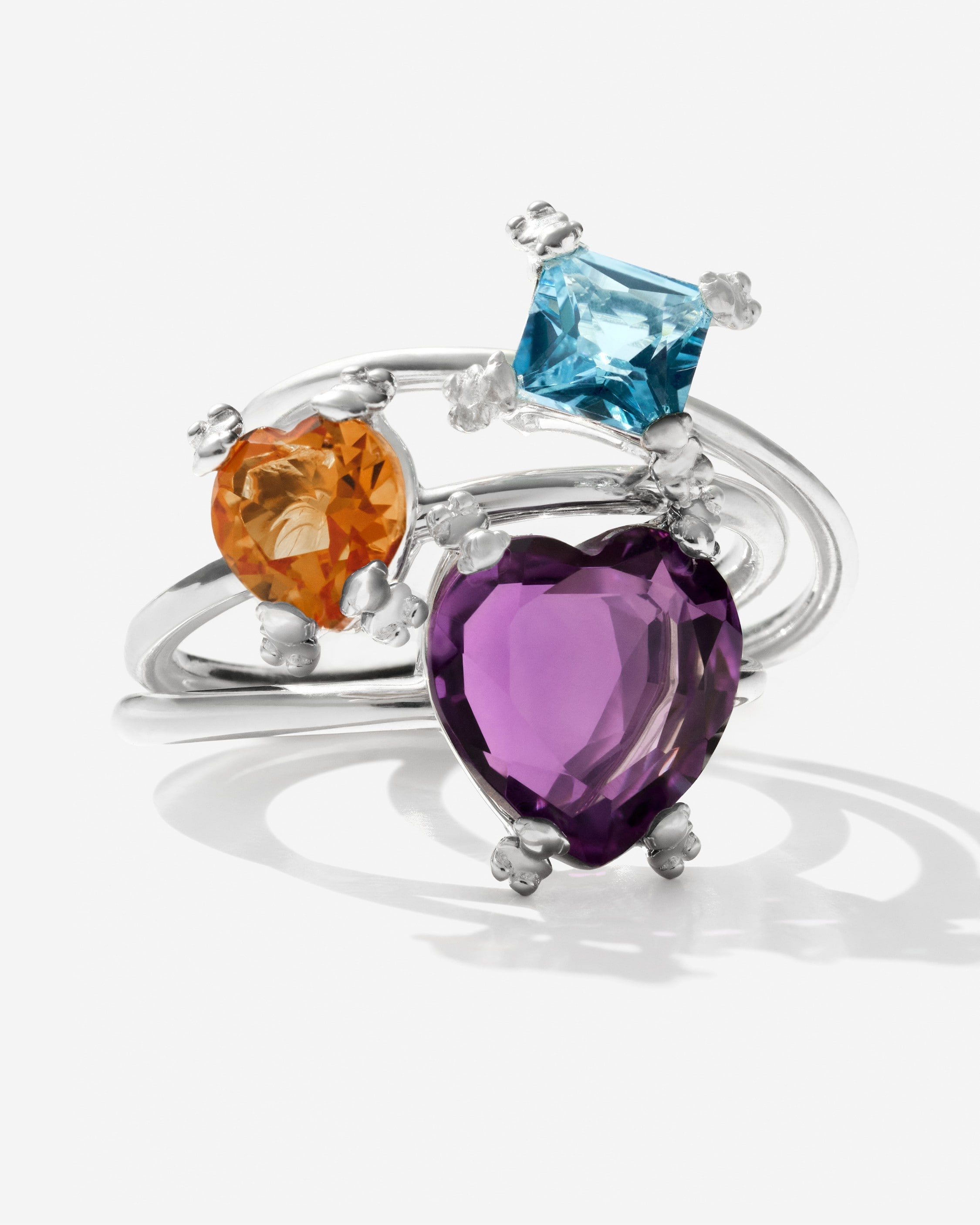 Камень аметист: символ баланса и гармонии