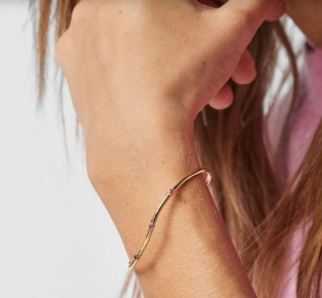 Драгоценный камень сапфир: история о любимом сокровище королей