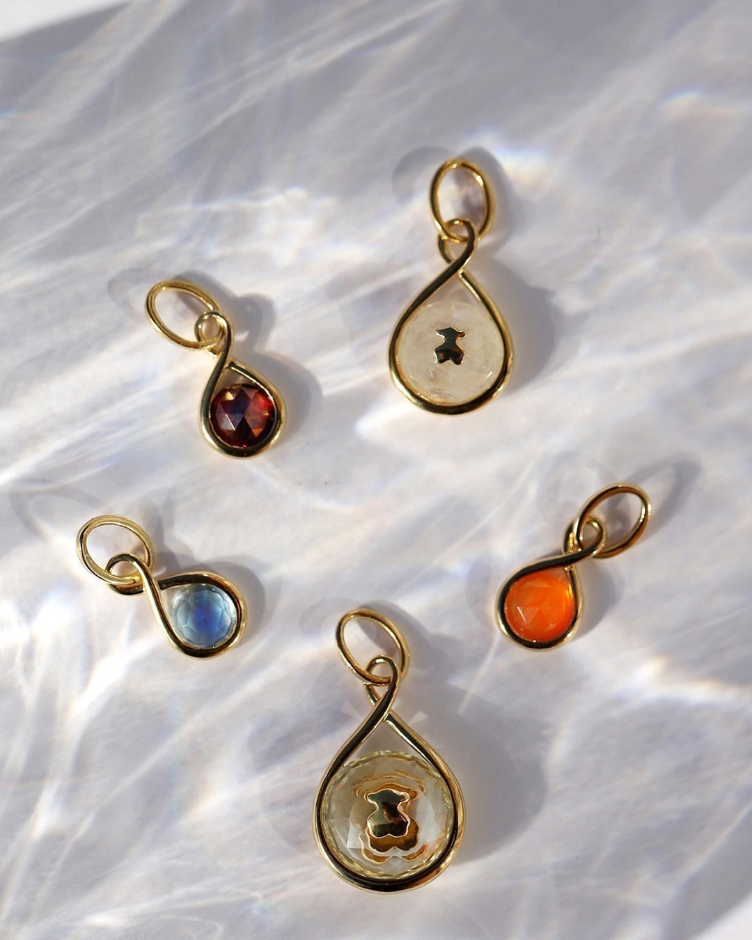 Камені талісмани для жінки-Лева