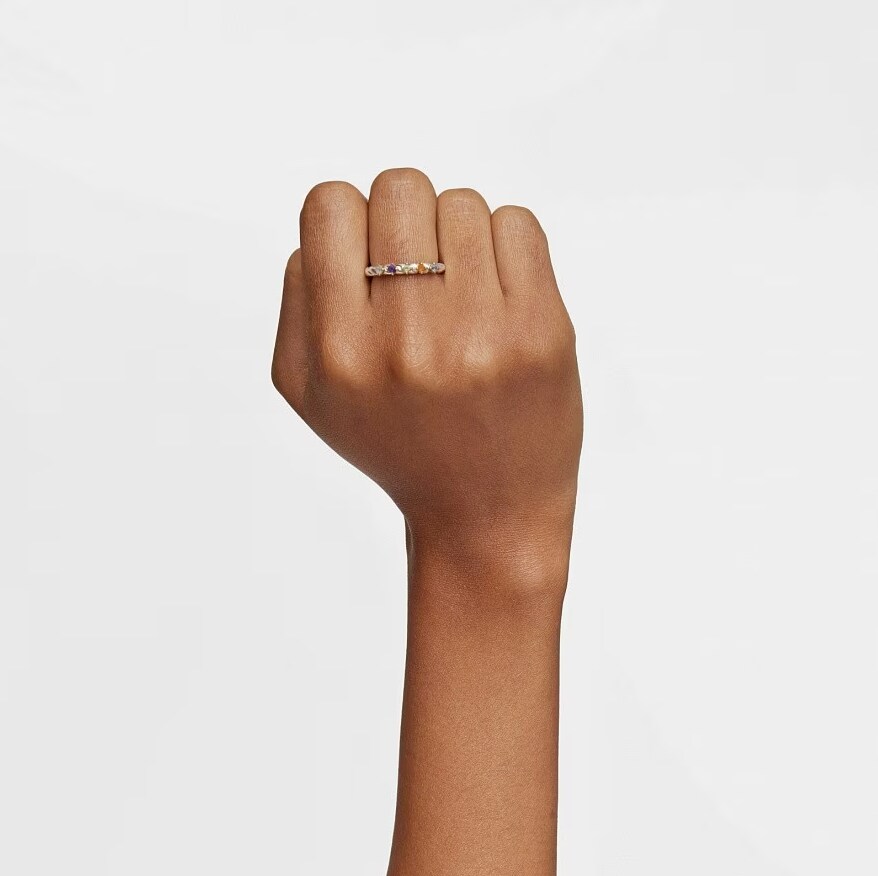 Хризоліт: властивості зеленого каменю, сумісність зі знаками Зодіаку Хризоліт: властивості зеленого каменю, сумісність зі знаками Зодіаку