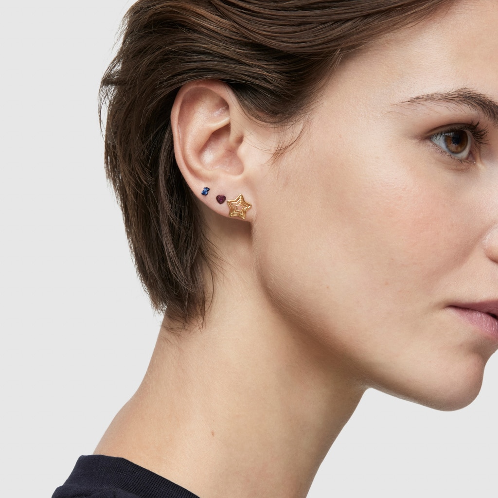 Як зняти сережки гвоздики Як зняти сережки гвоздики